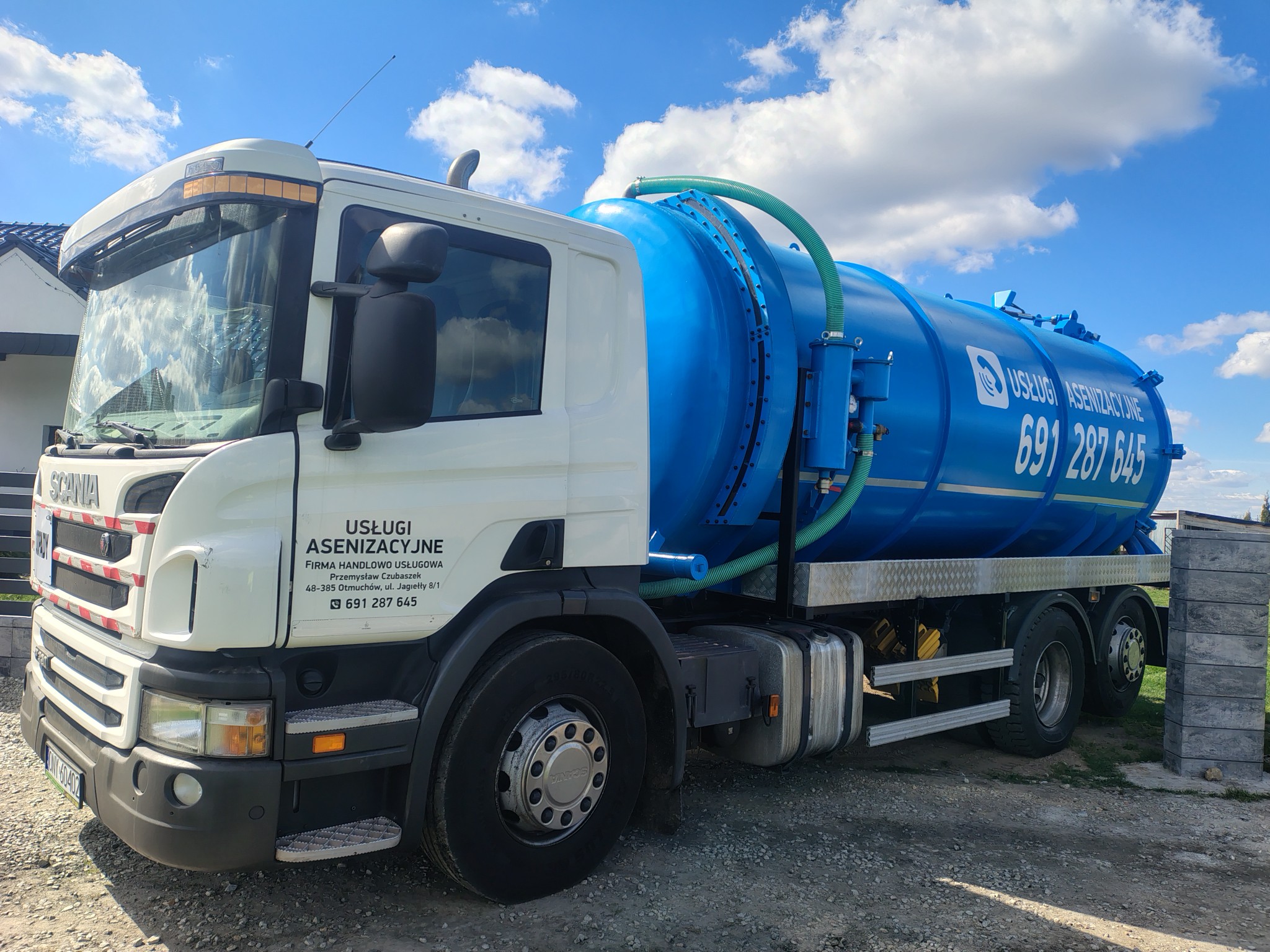 Pojazd asenizacyjny Scania